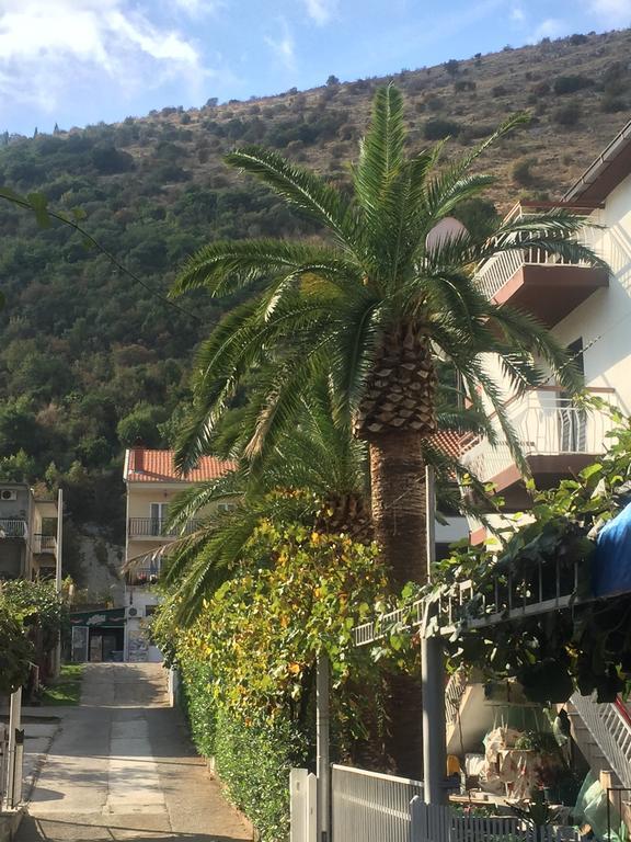 Guest House Bajceta Herceg Novi Exterior foto